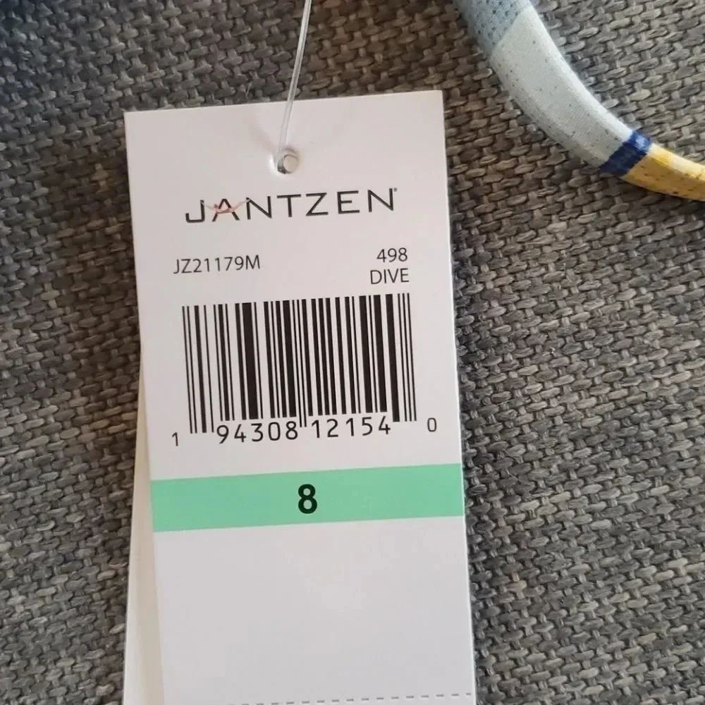 Jantzen Sail Away Twist Front striped Women's one piece swimsuit  Size 8